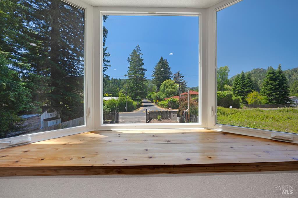 14783-14785 Armstrong Woods Rd