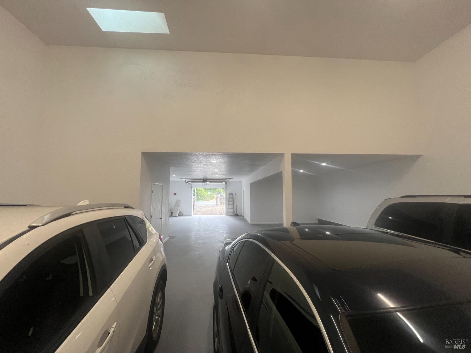 14783-14785 Armstrong Woods Rd