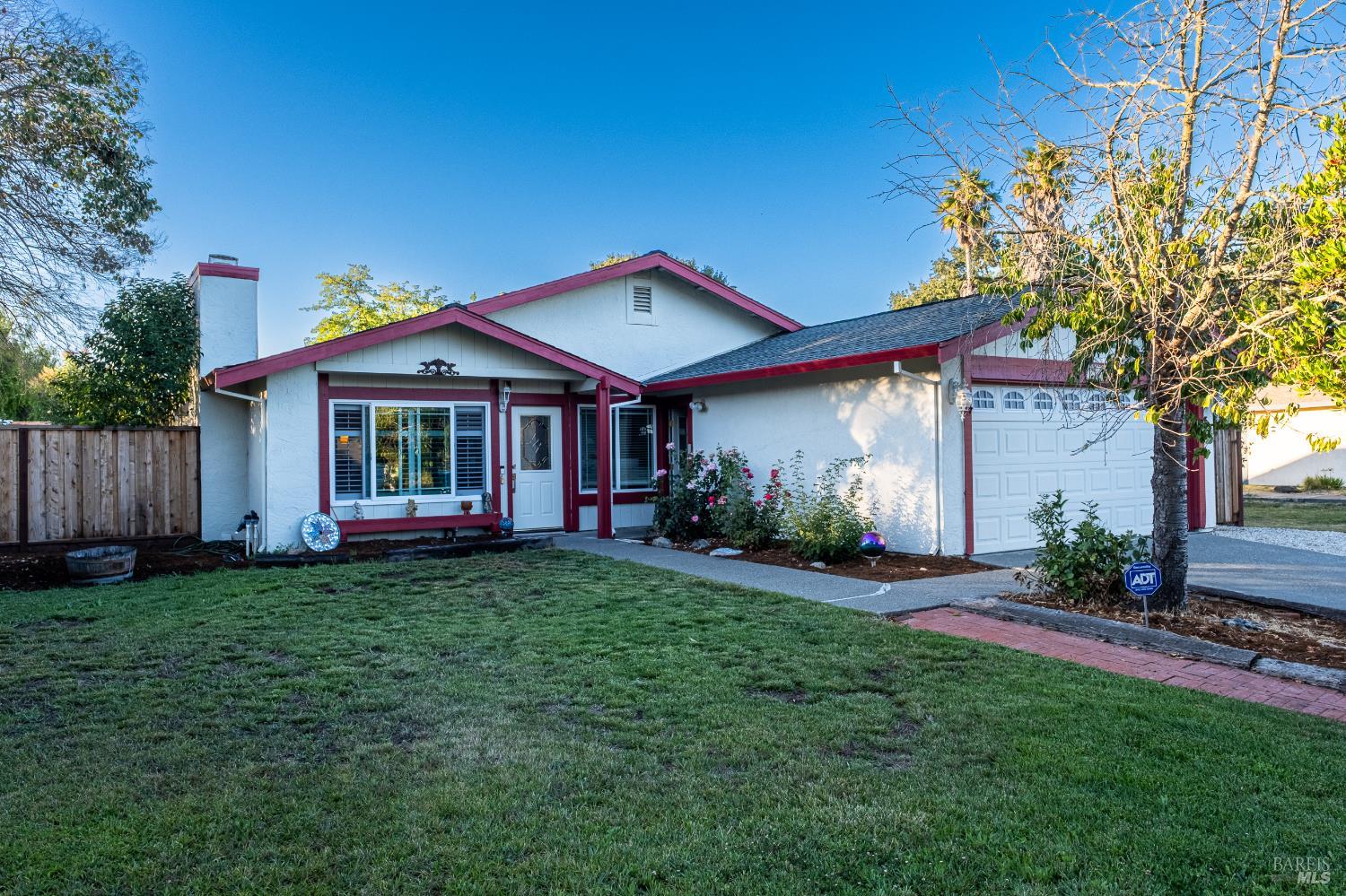 2417 San Joaquin Ct