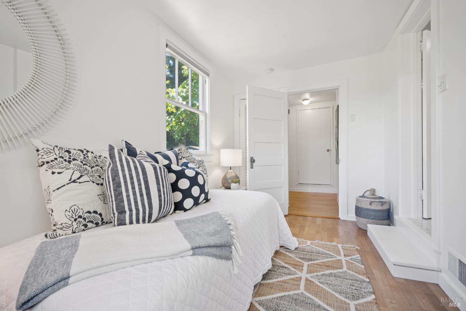 63 Ivy Dr