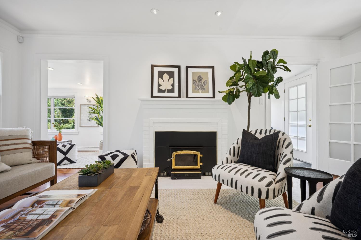 63 Ivy Dr