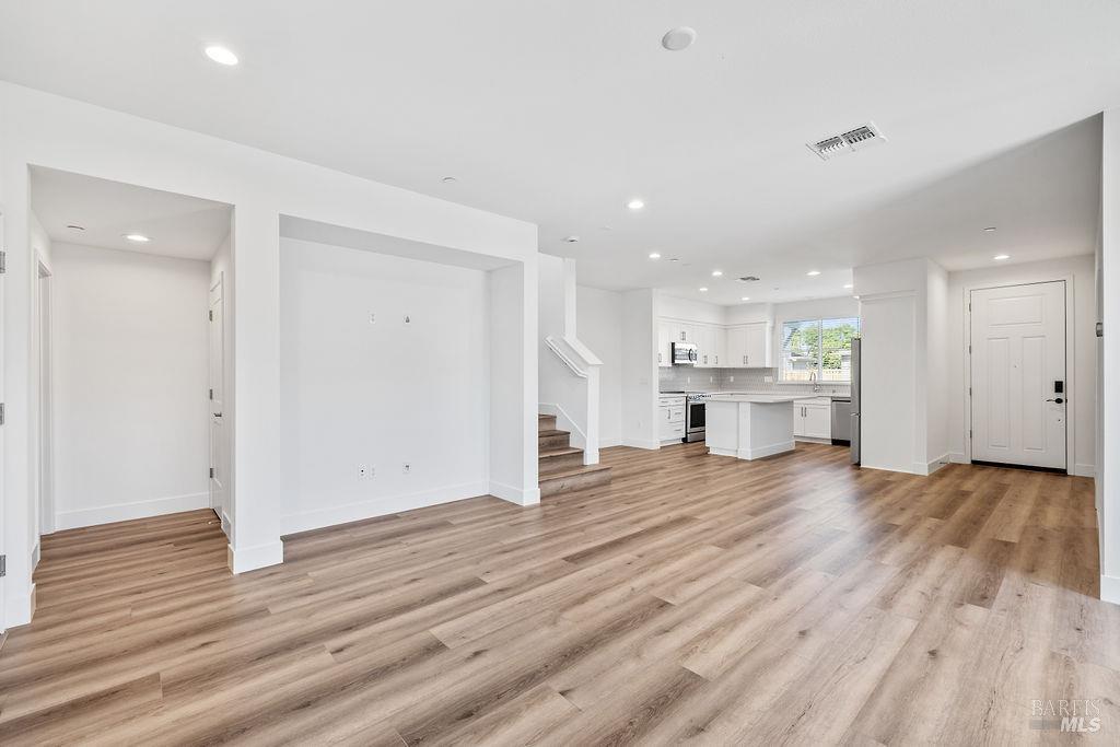 2716 SW Amora Circle
