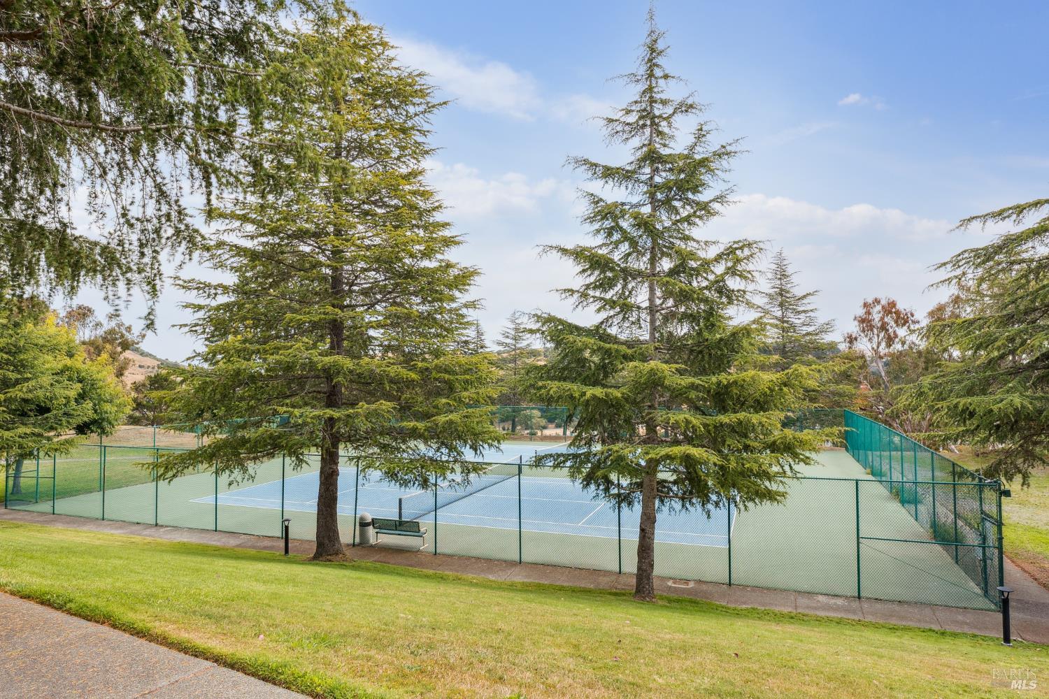 6 Coleridge Dr