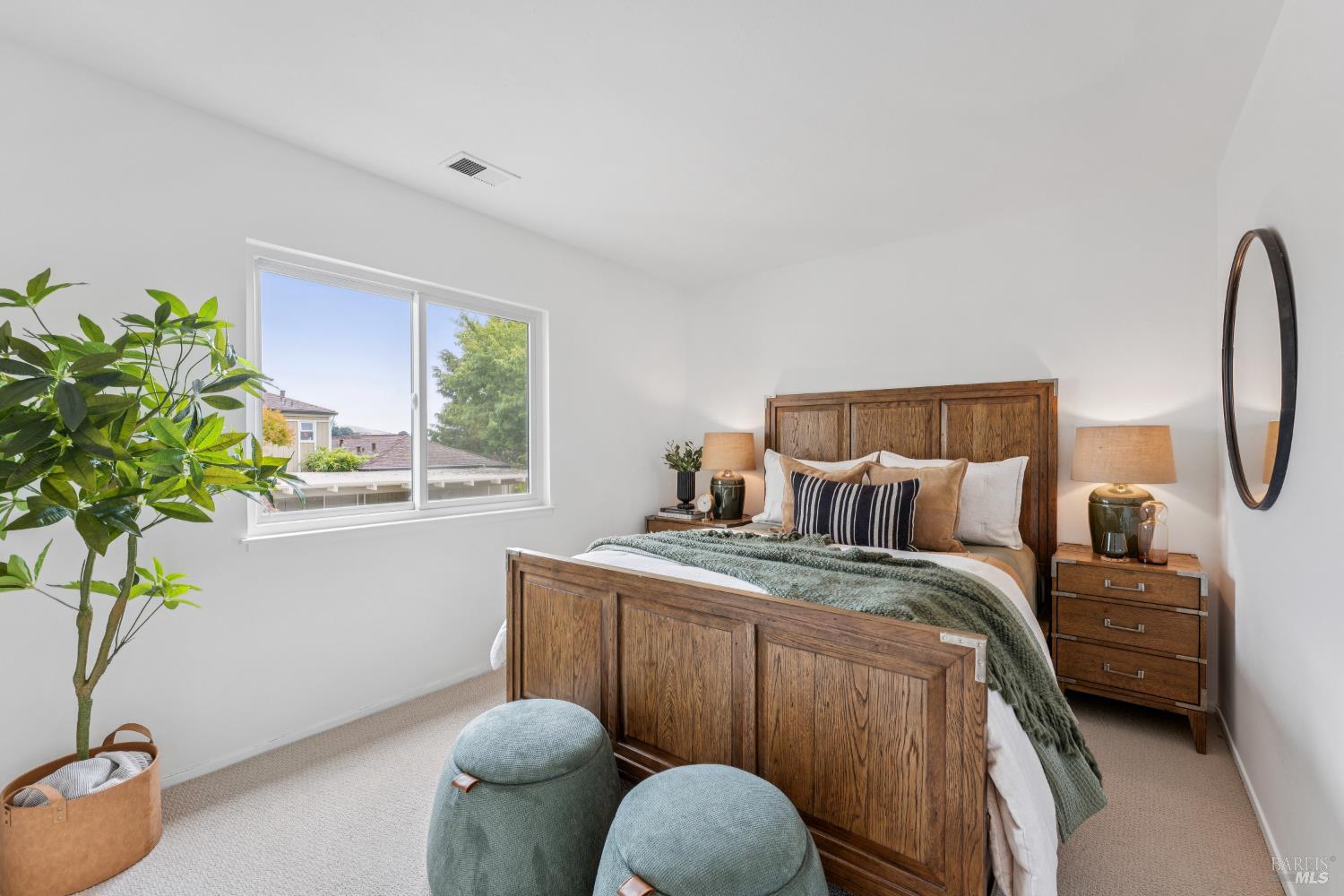 6 Coleridge Dr