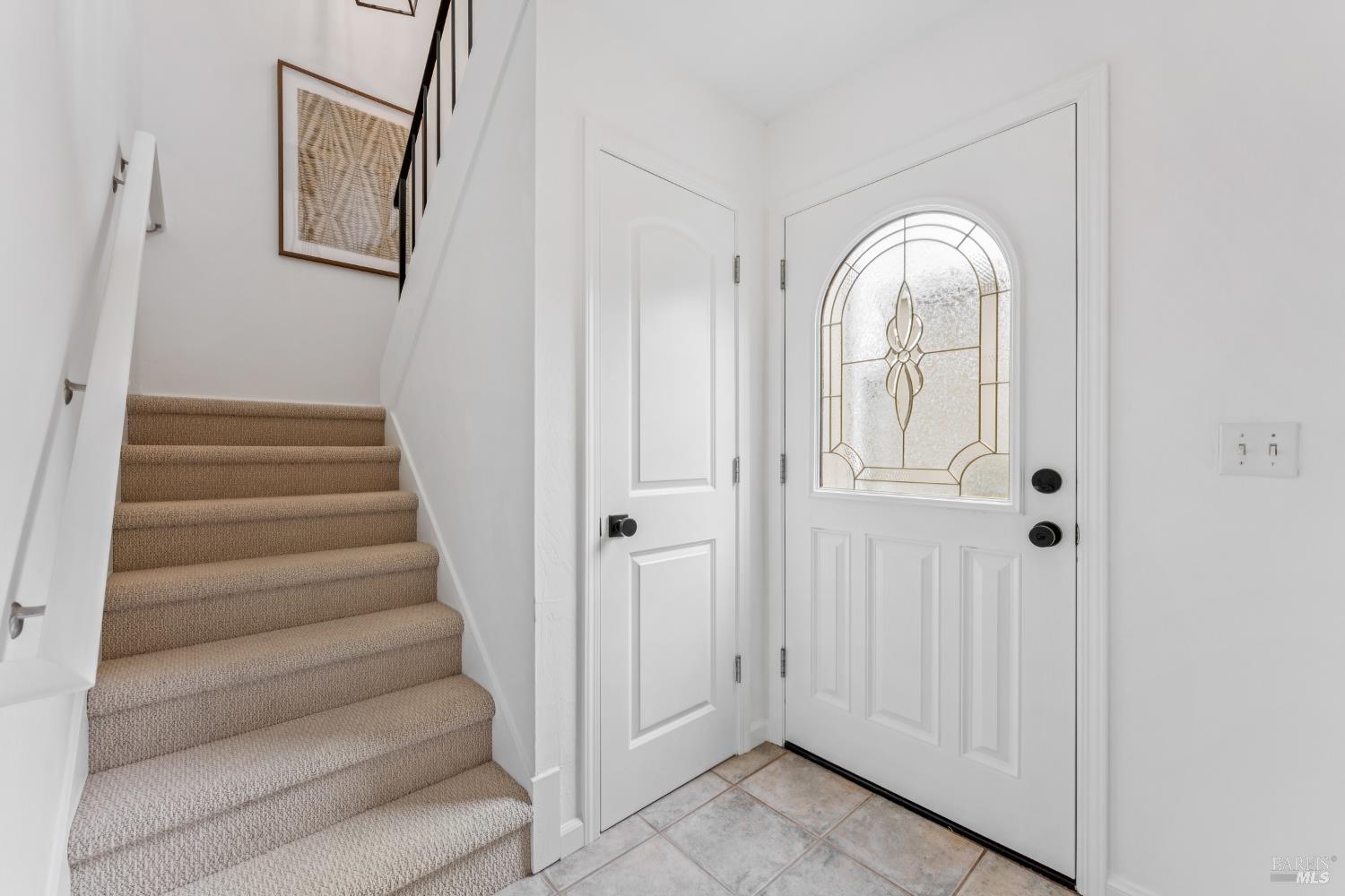 6 Coleridge Dr