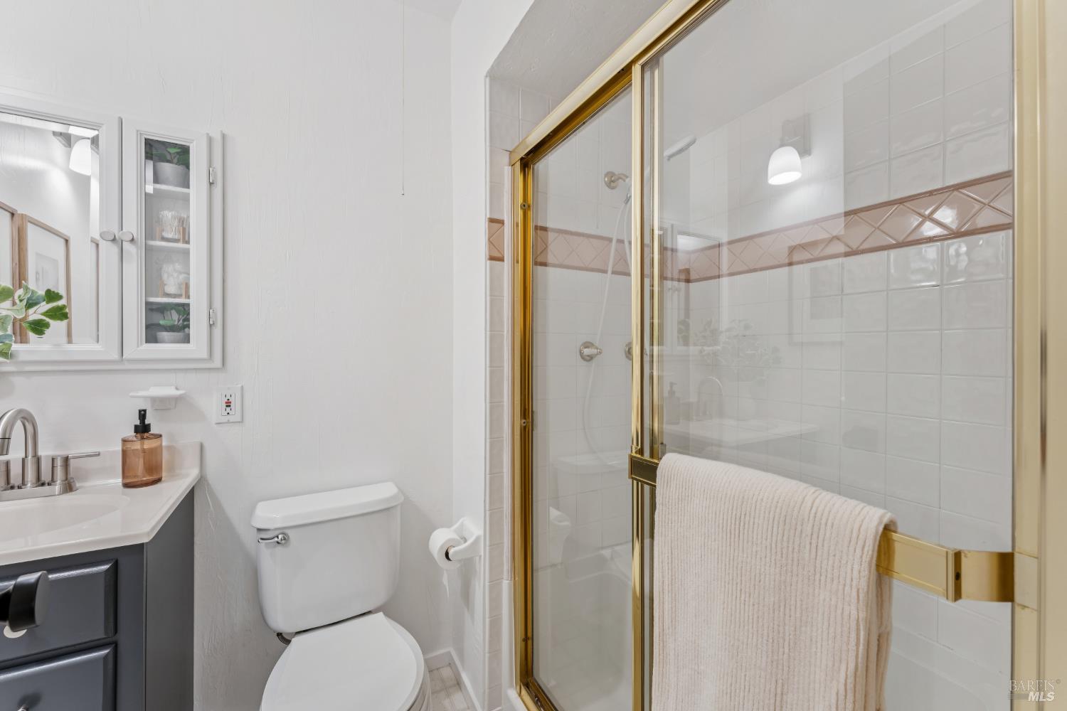 6 Coleridge Dr