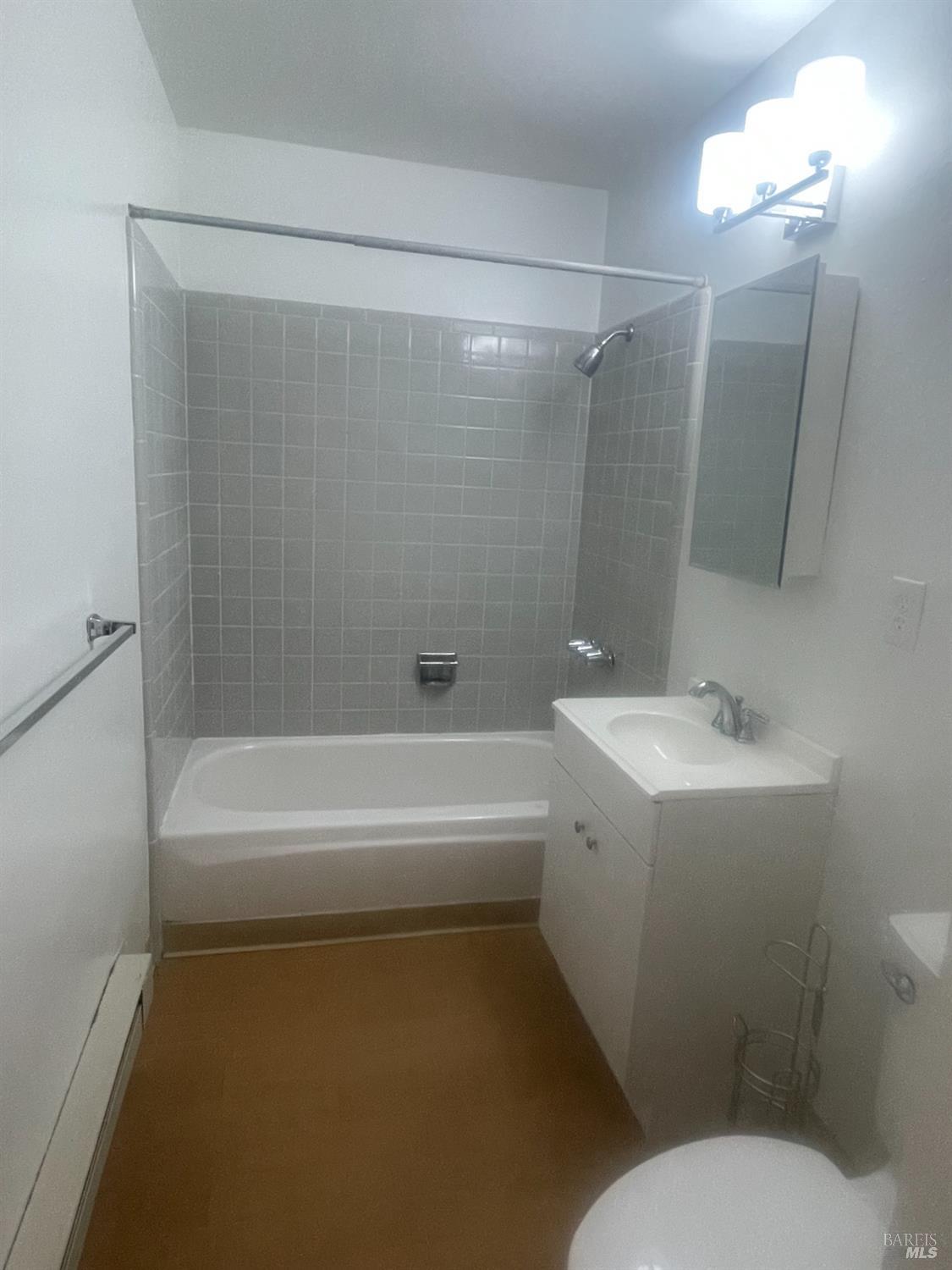 20 Luna Ln #6