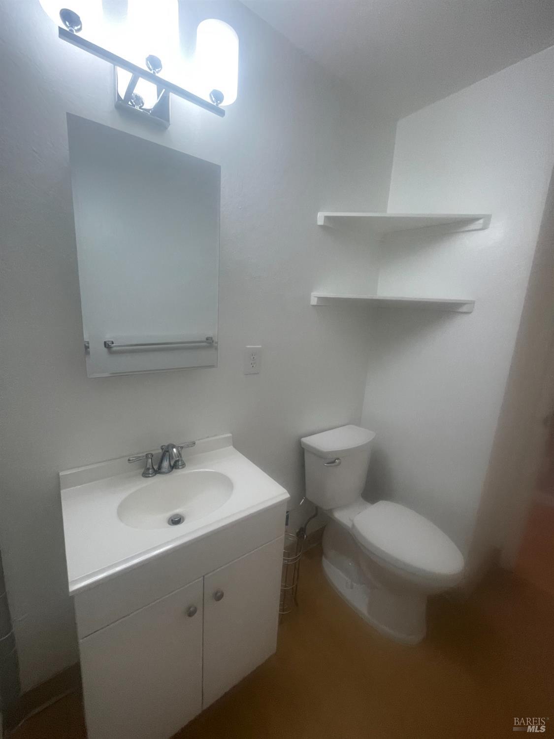 20 Luna Ln #6