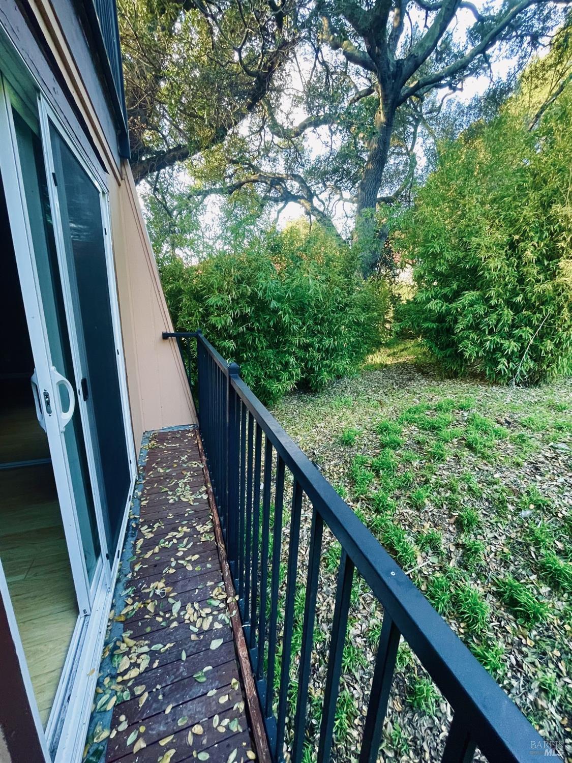 20 Luna Ln #6