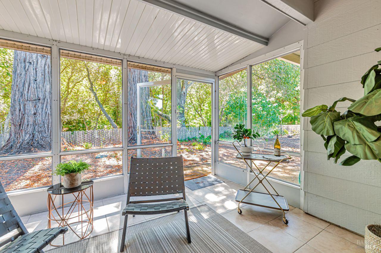 12 Meadowgreen Circle