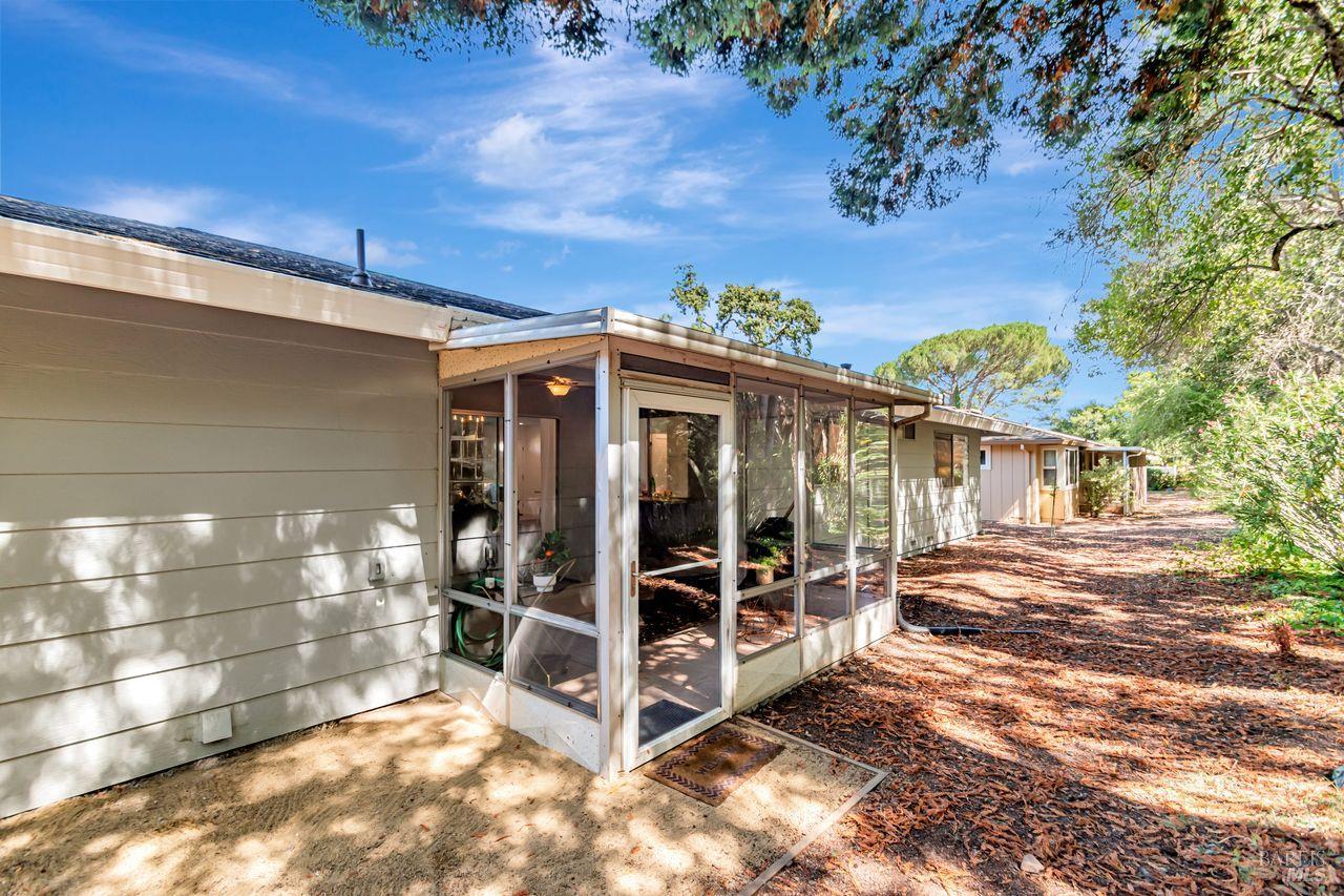 12 Meadowgreen Circle