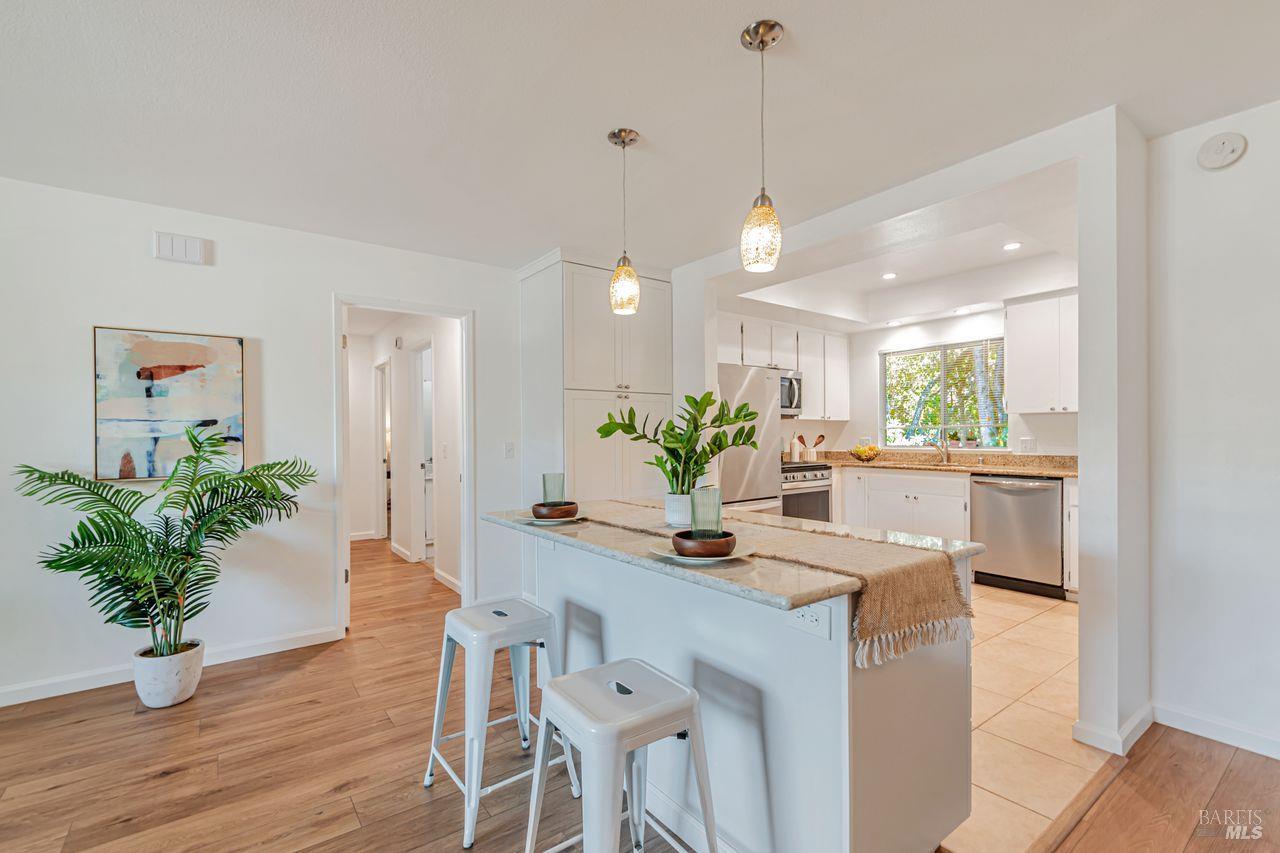 12 Meadowgreen Circle