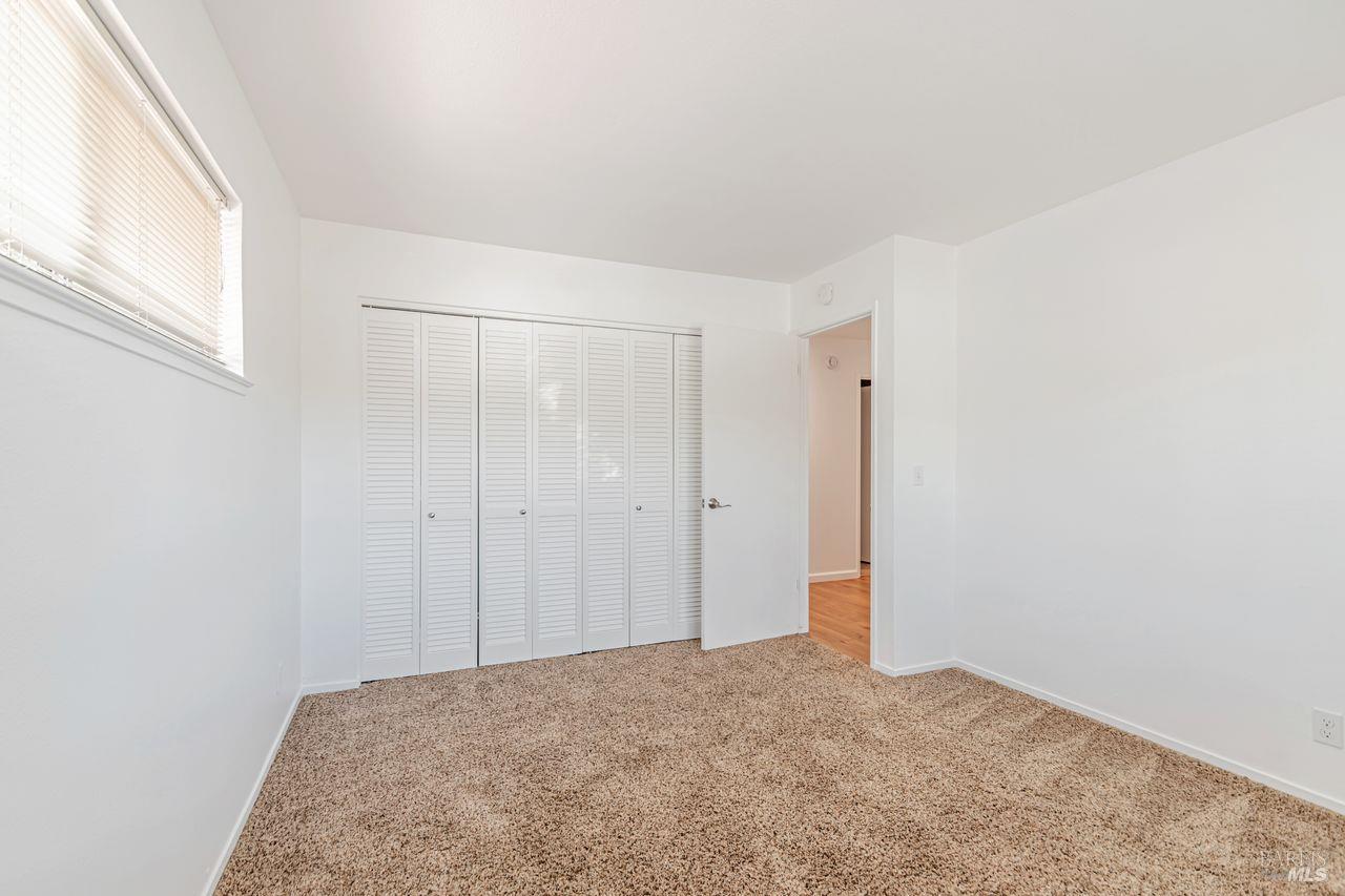 12 Meadowgreen Circle