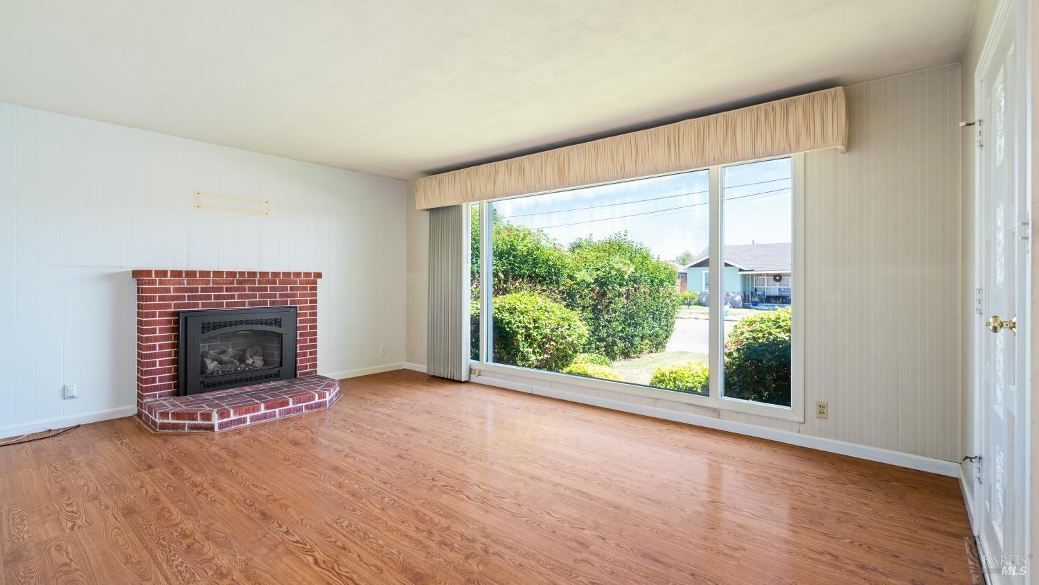 114 Edith St