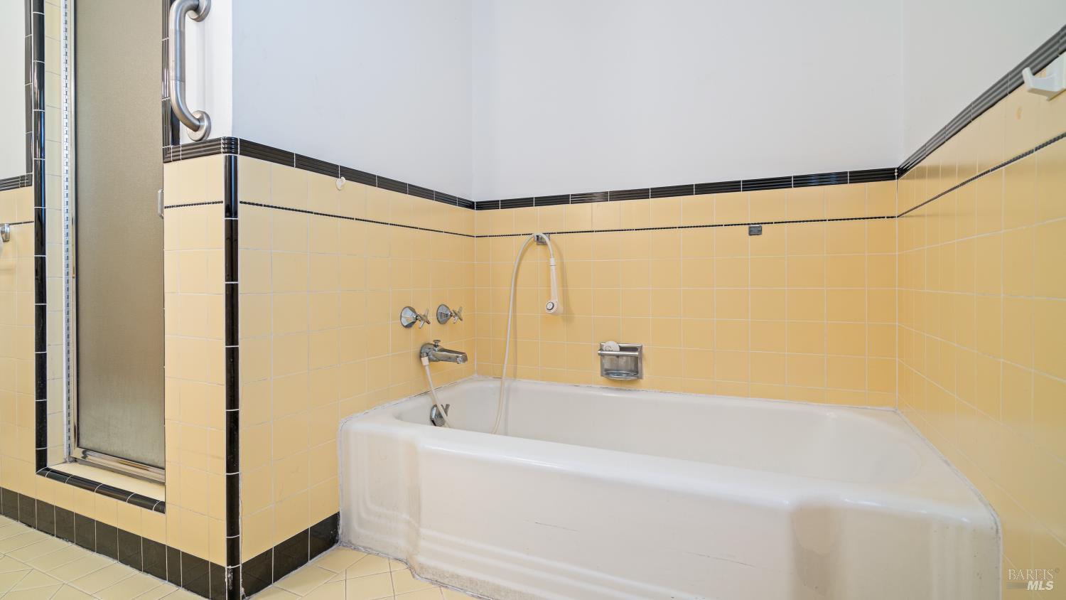 114 Edith St