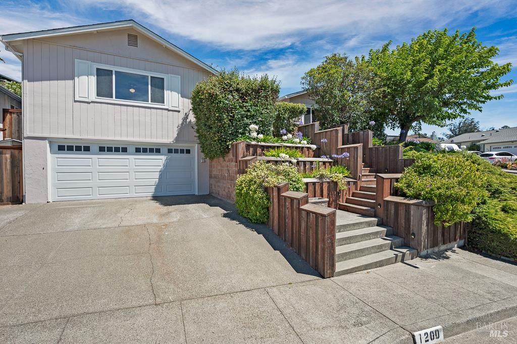 1200 James Way