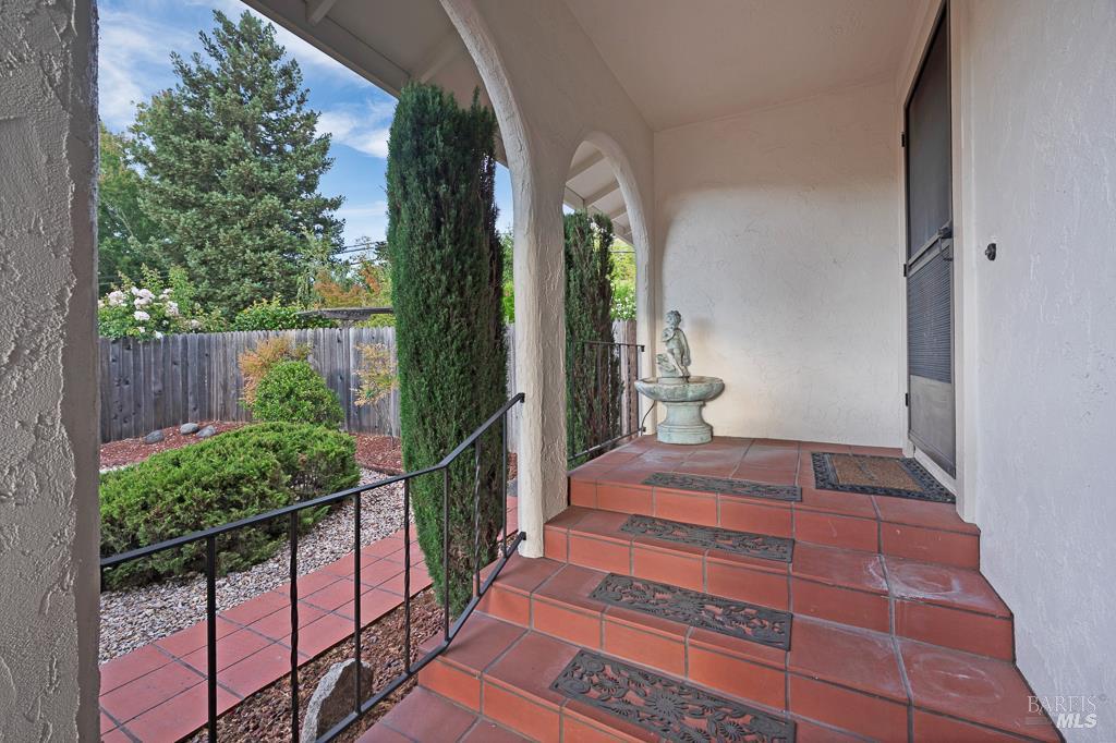5532 El Encanto Cir