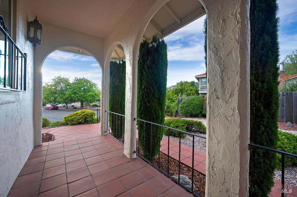 5532 El Encanto Cir