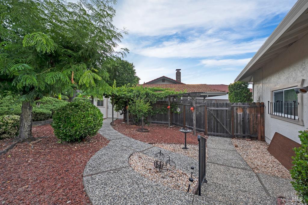 5532 El Encanto Cir