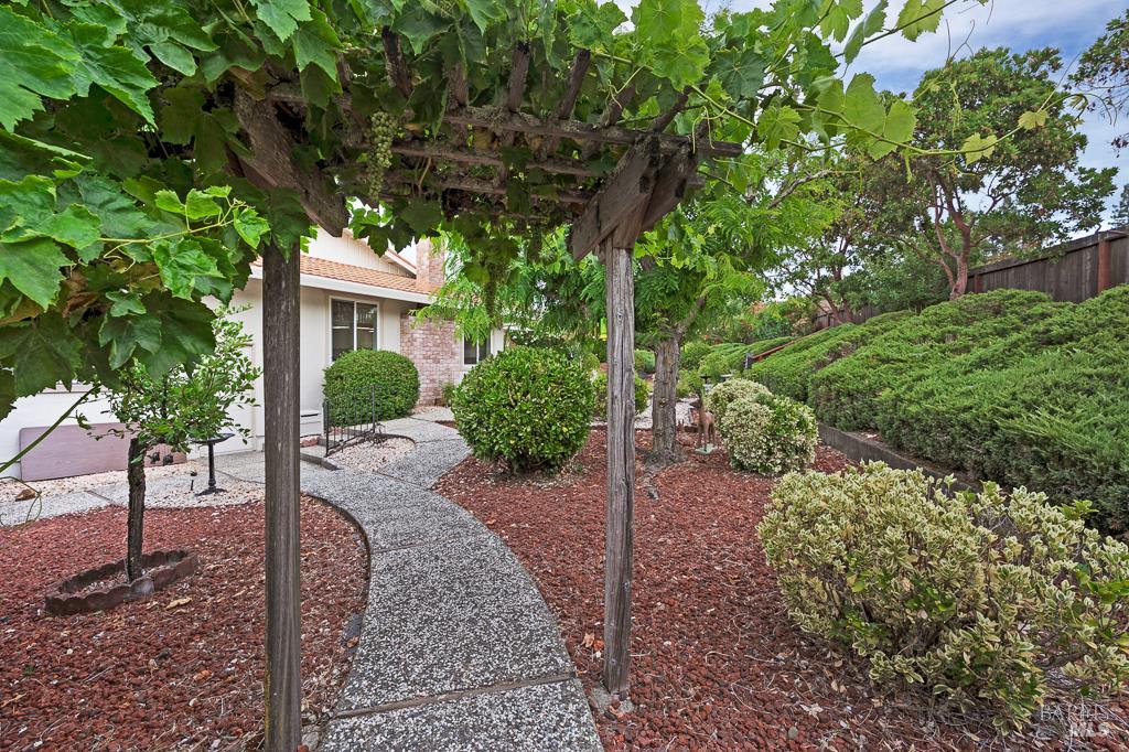 5532 El Encanto Cir