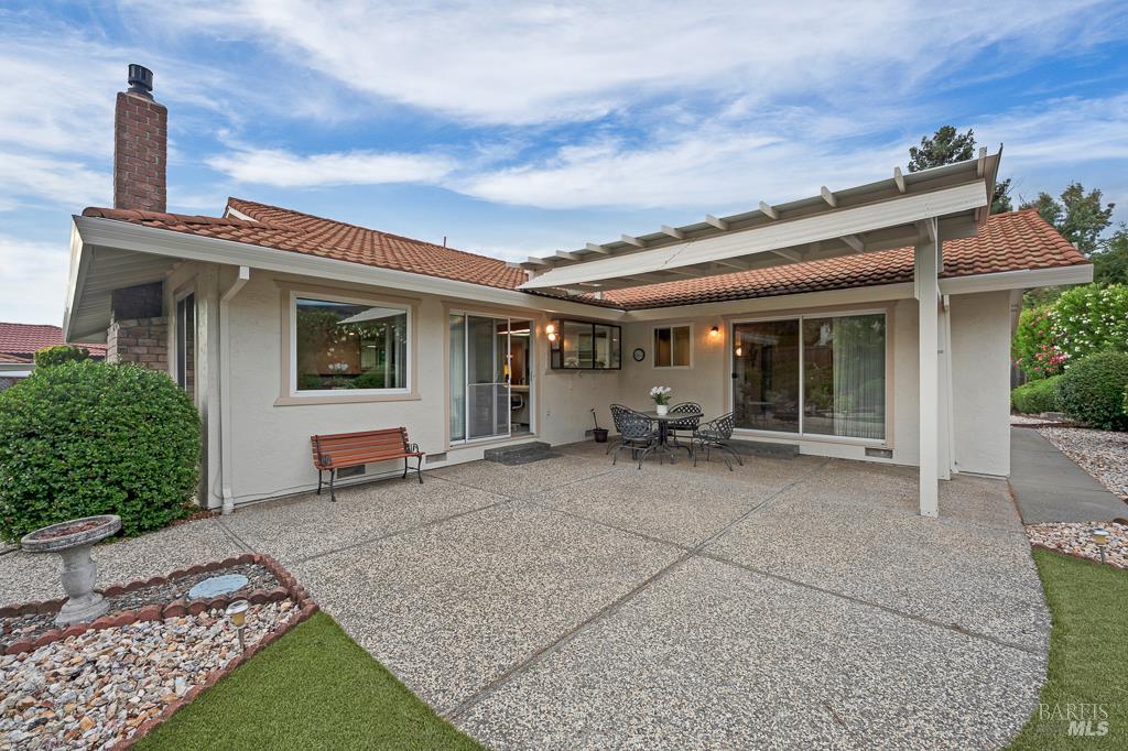 5532 El Encanto Cir