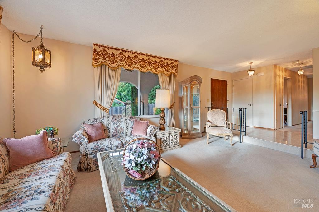 5532 El Encanto Cir