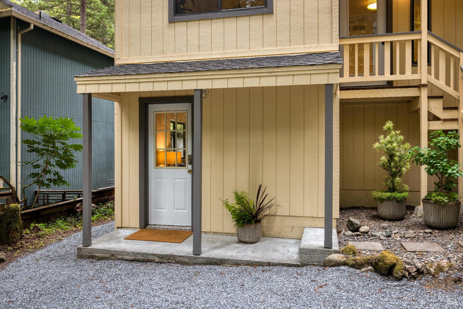 19395 Hidden Valley Rd