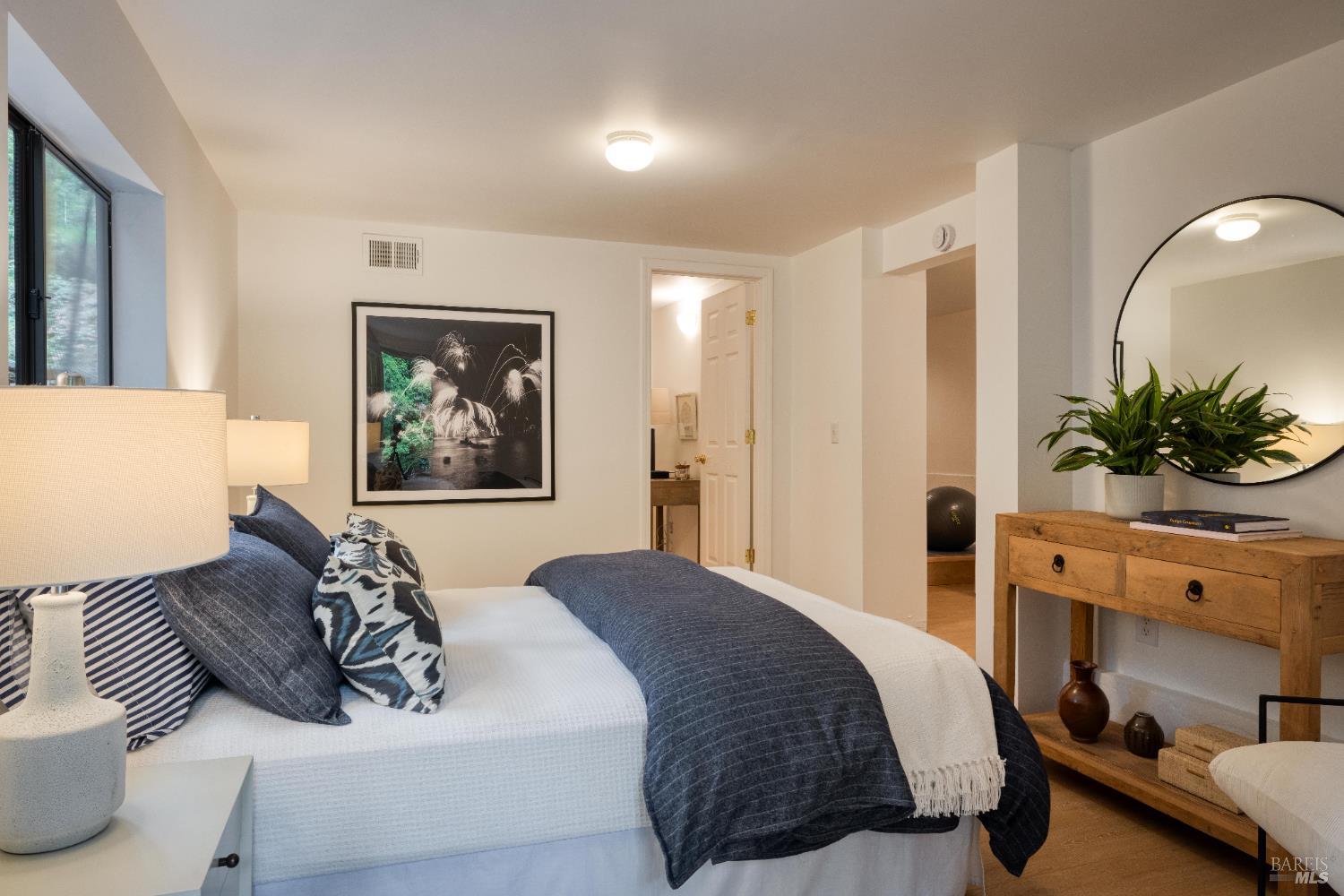 19395 Hidden Valley Rd