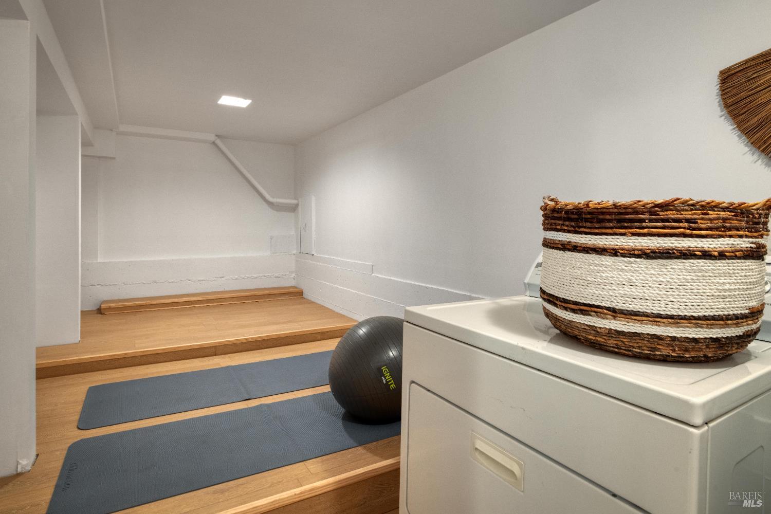 19395 Hidden Valley Rd