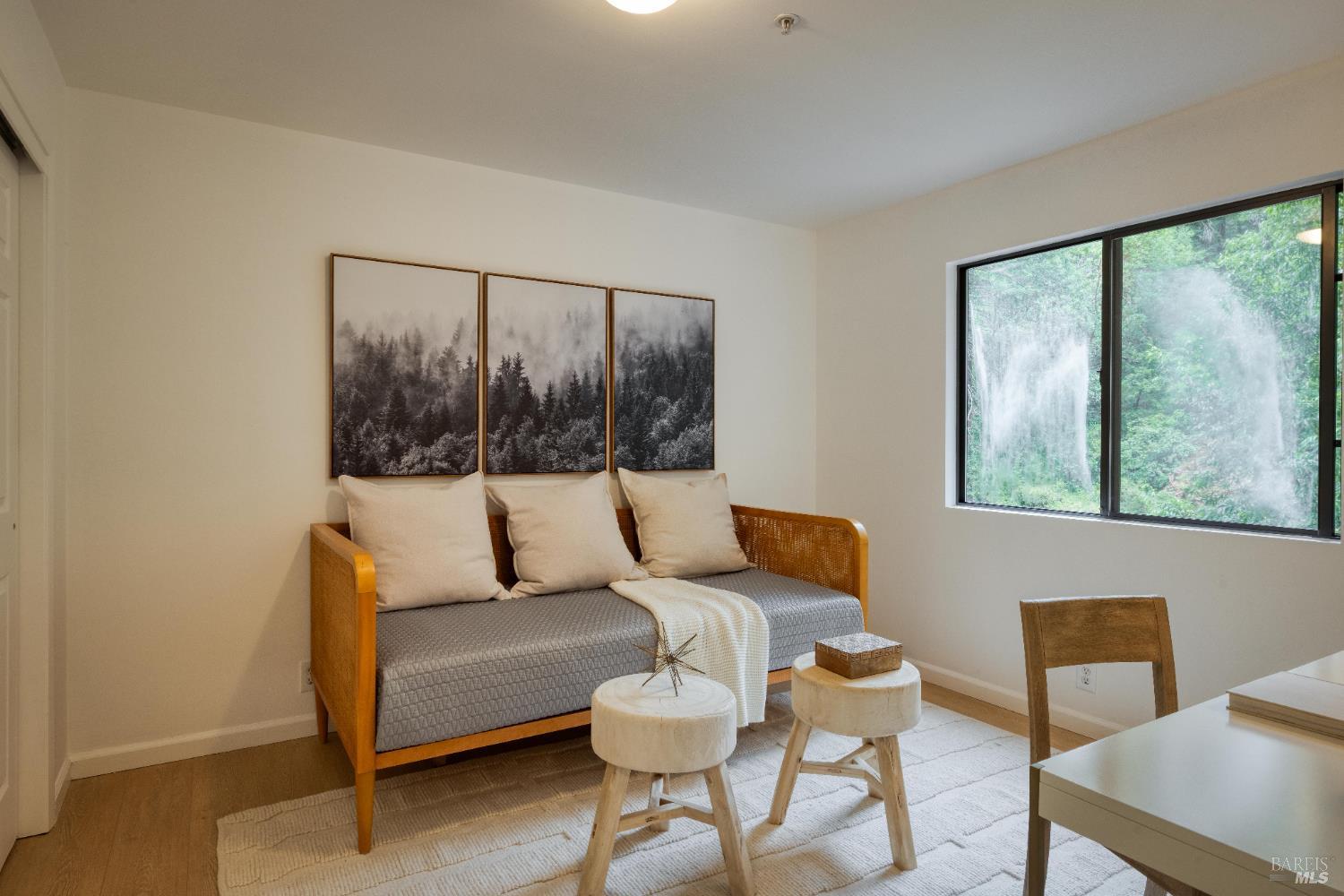 19395 Hidden Valley Rd