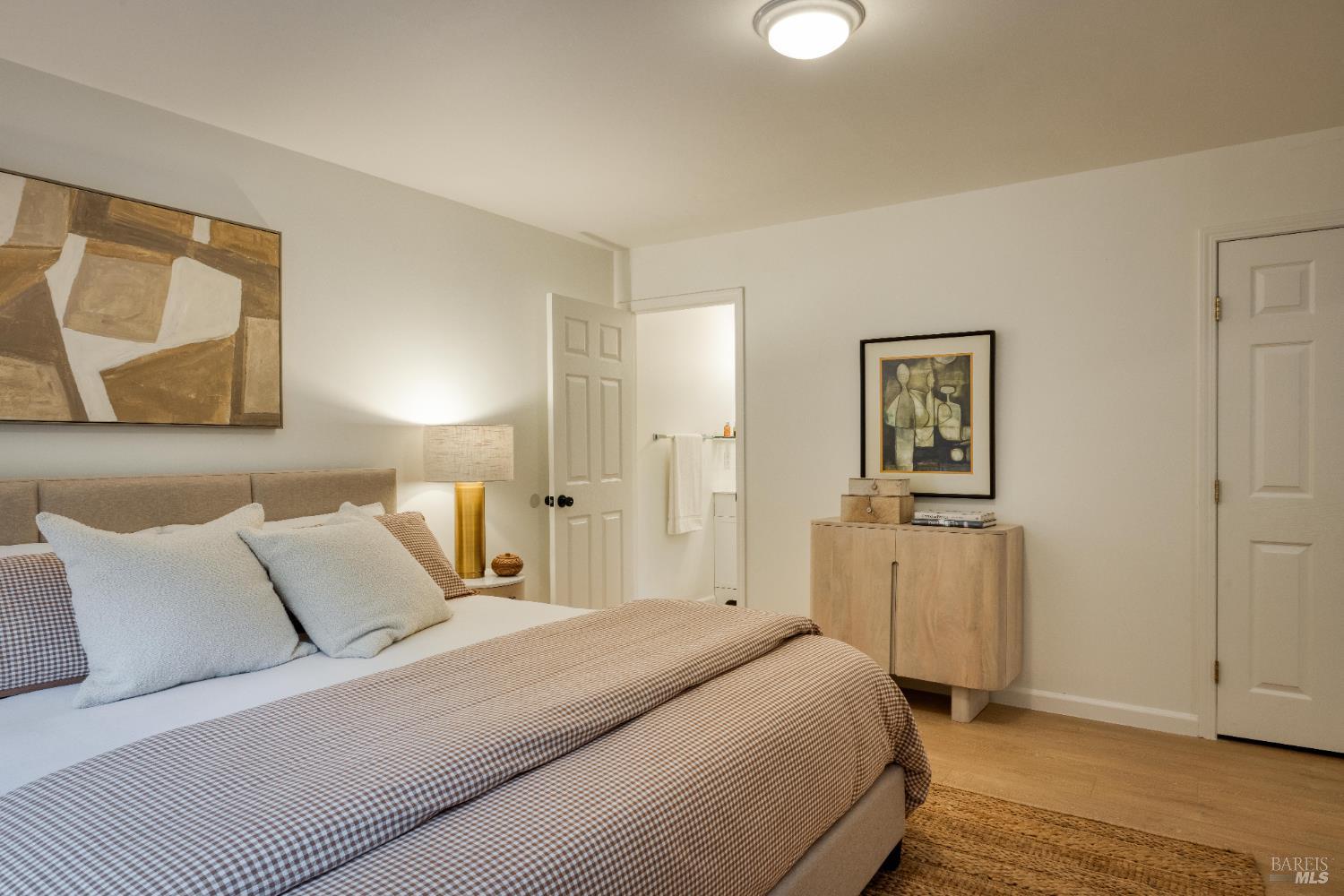 19395 Hidden Valley Rd