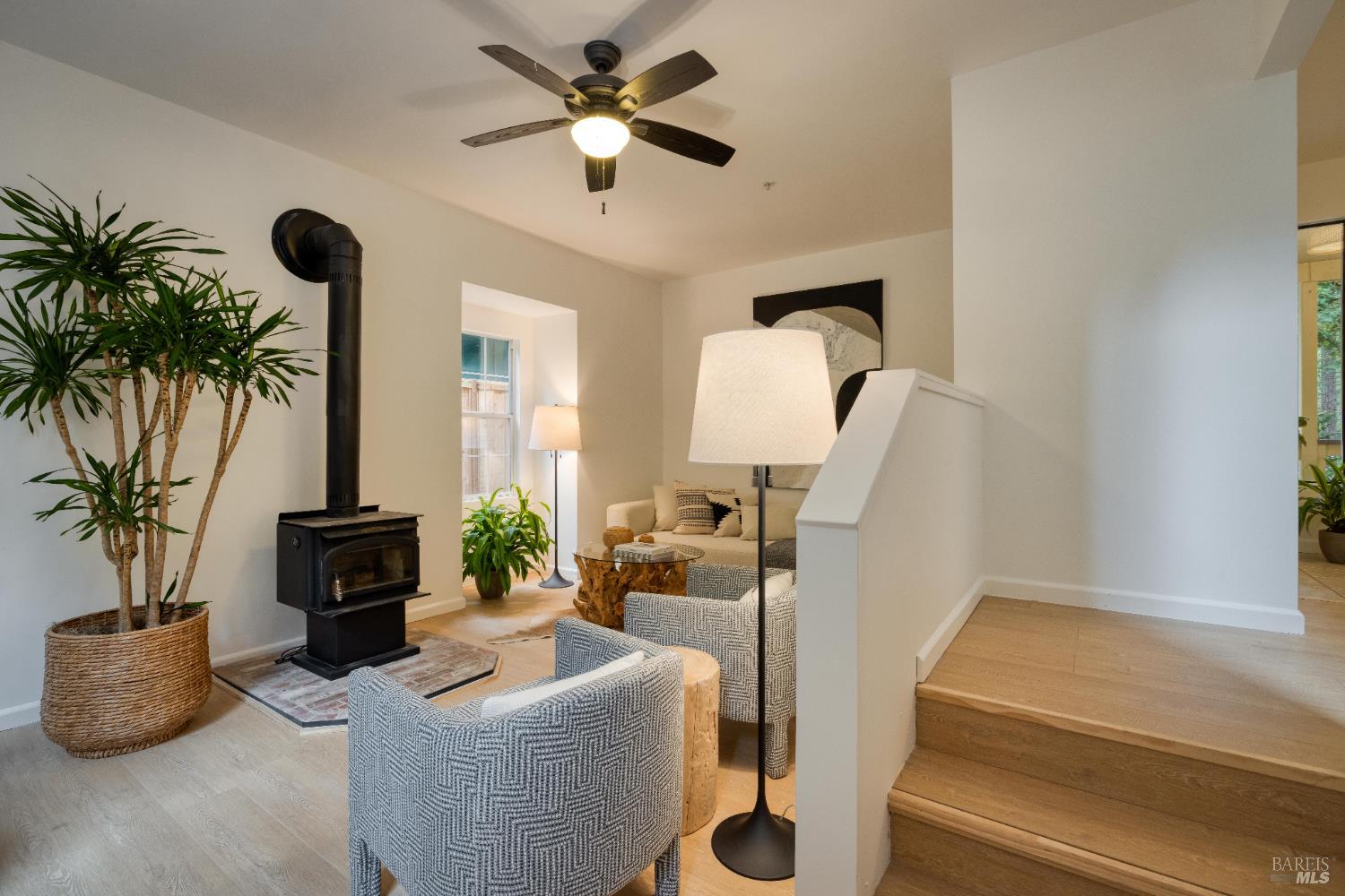 19395 Hidden Valley Rd