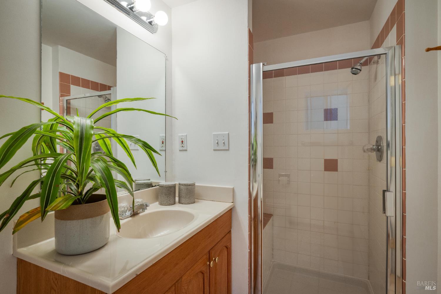 19395 Hidden Valley Rd