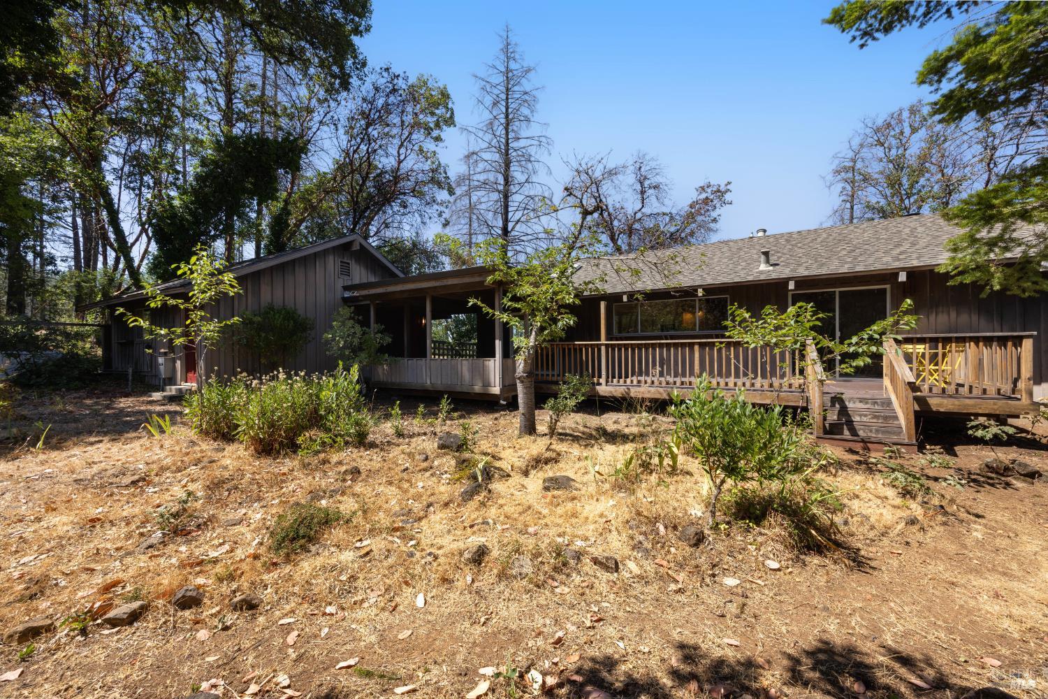 3880 Spring Mountain Rd
