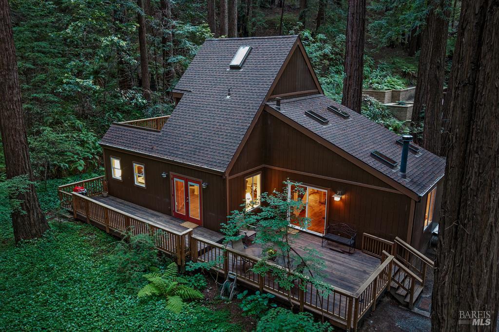 2305 Cazadero Hwy