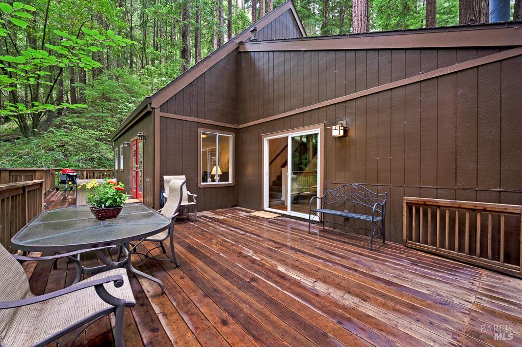 2305 Cazadero Hwy