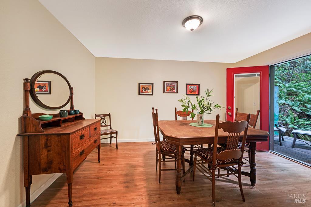 2305 Cazadero Hwy