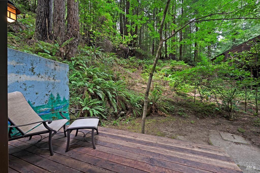 2305 Cazadero Hwy