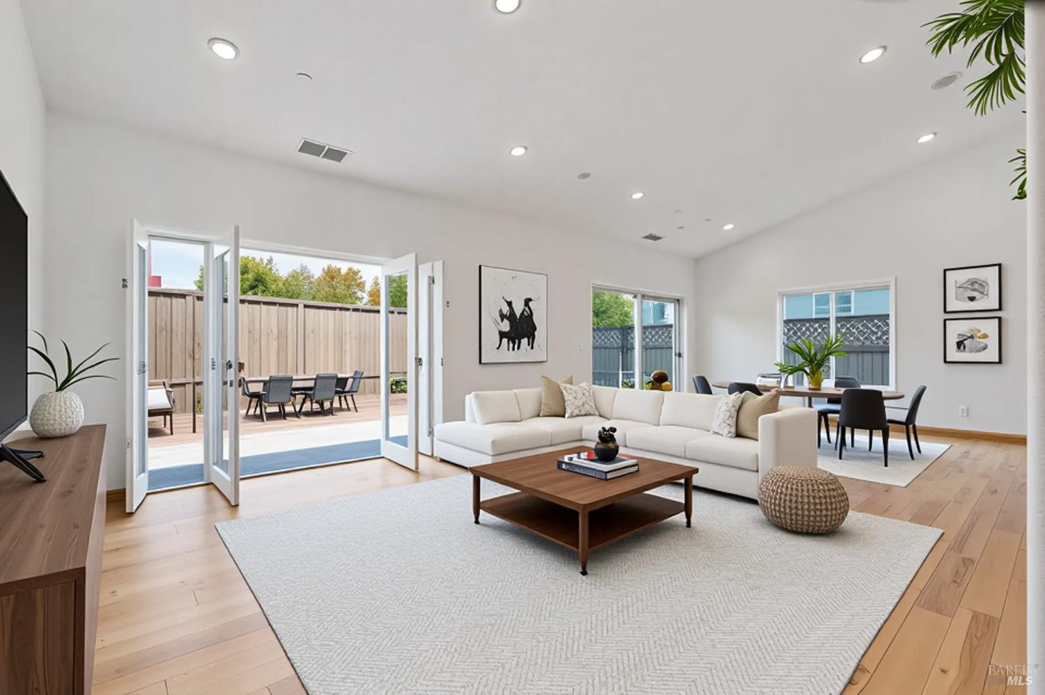 3745 Crestview Drive