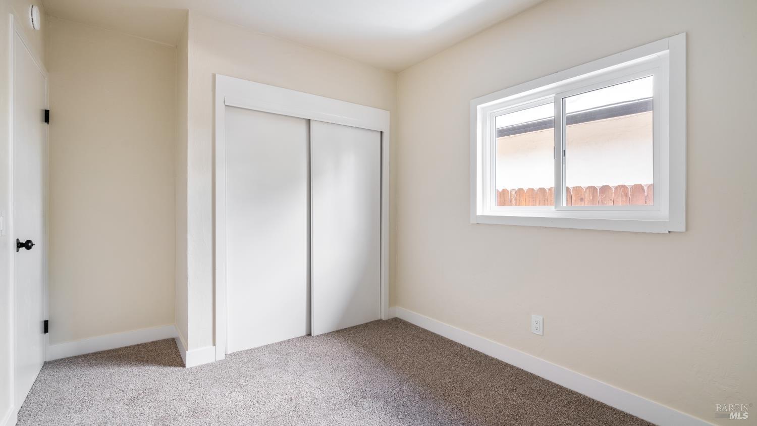 65 Arlington Dr