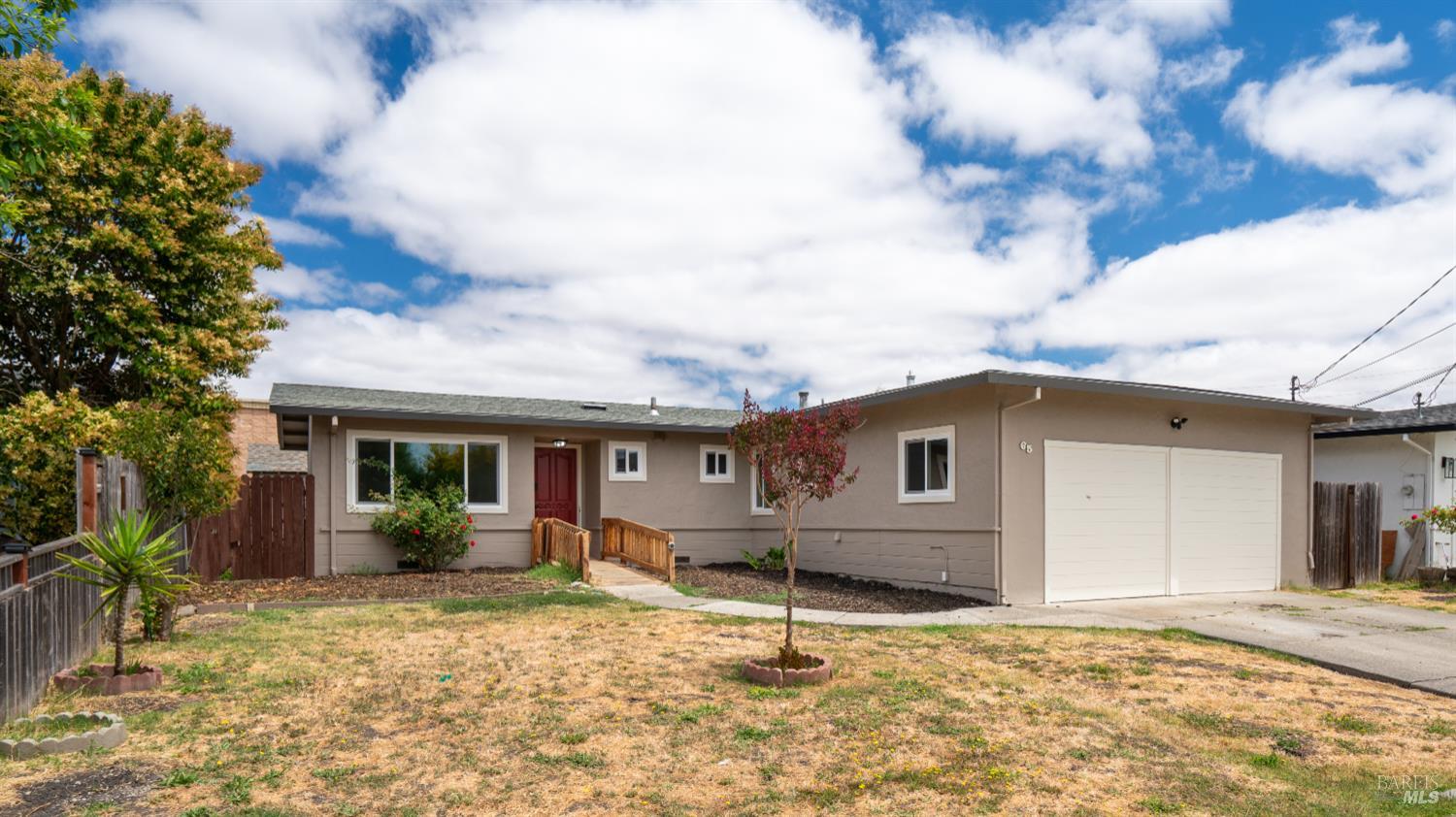 65 Arlington Dr