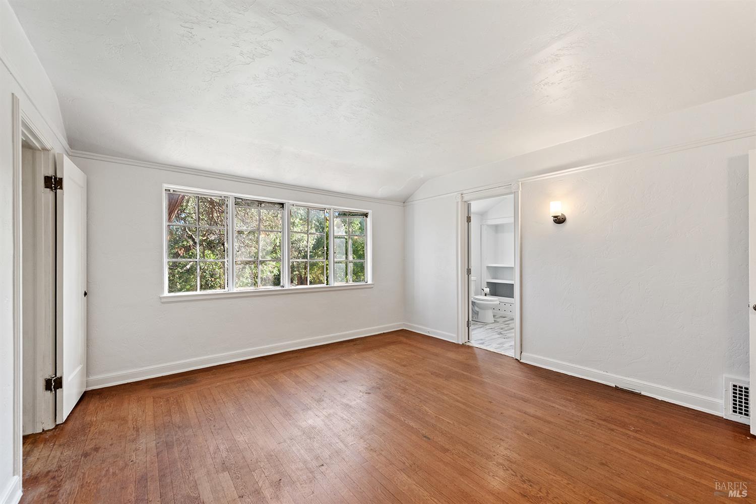 650-660 S Fitch Mountain Rd