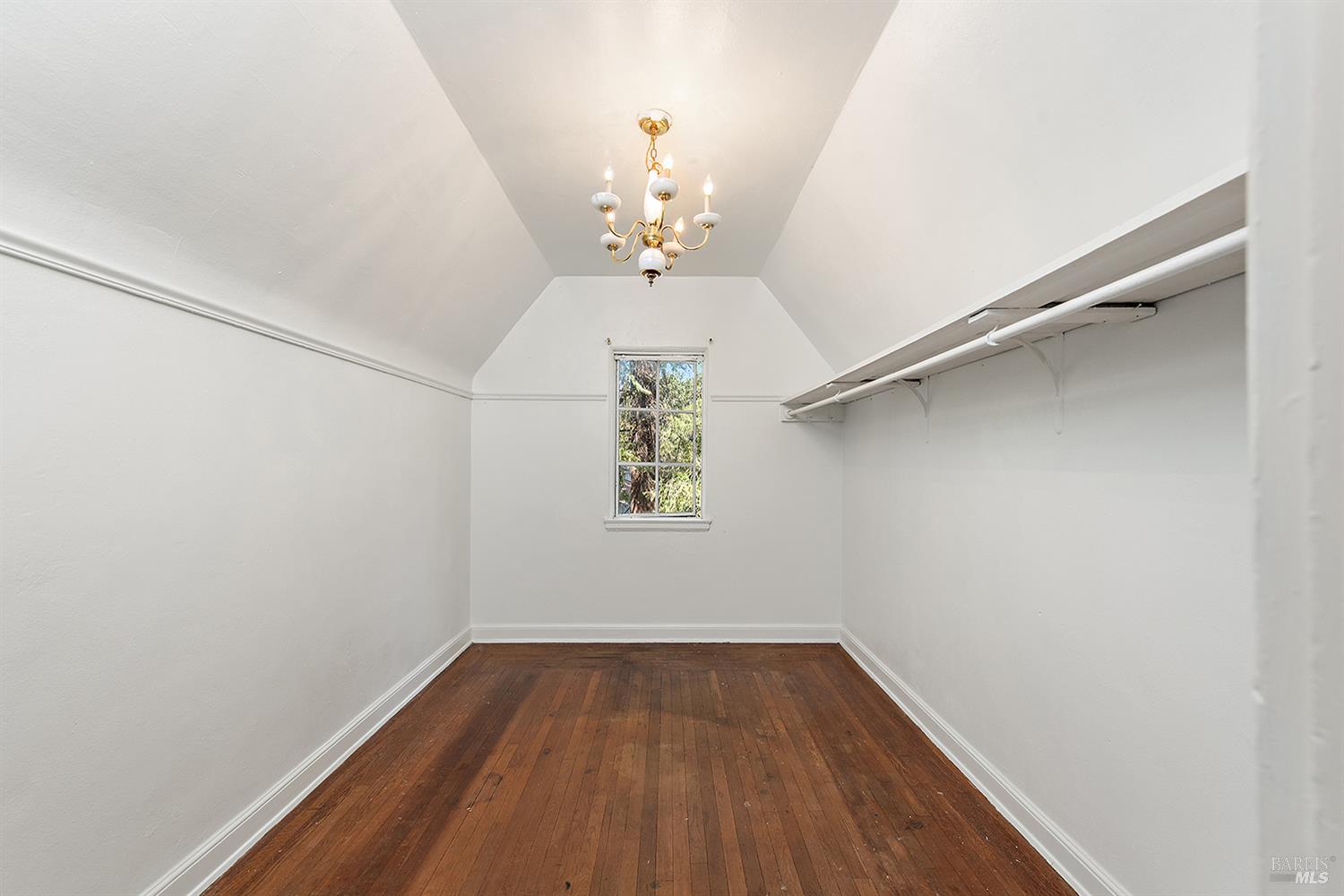 650-660 S Fitch Mountain Rd