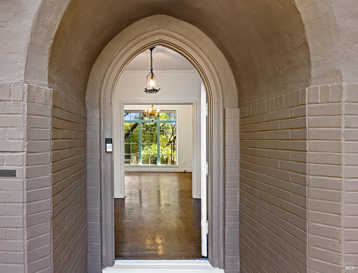 650-660 S Fitch Mountain Rd