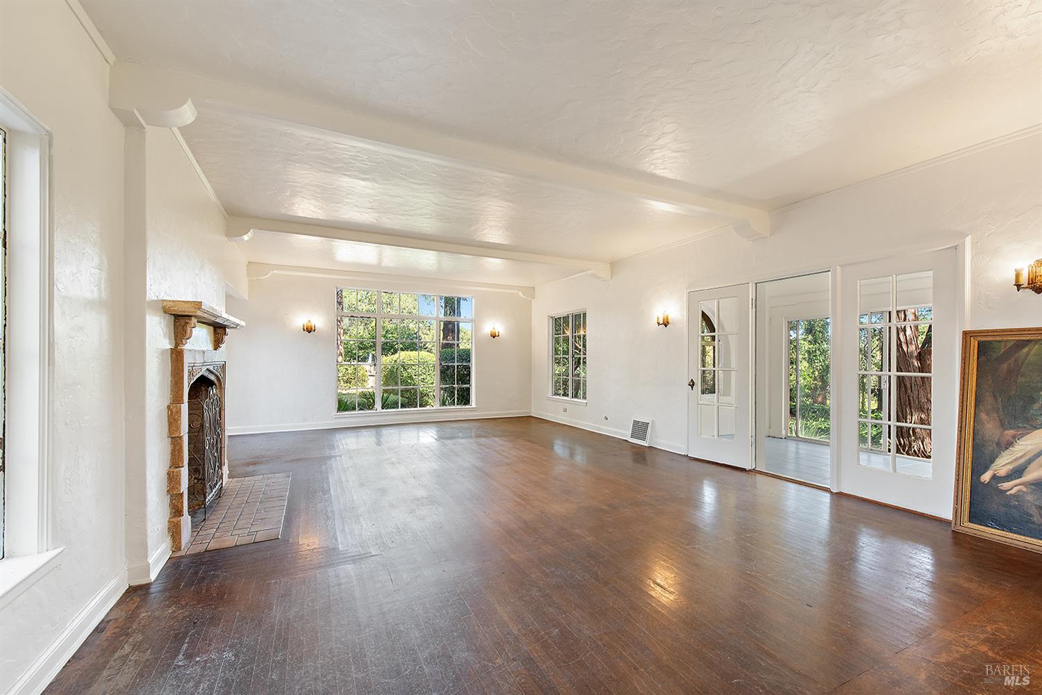 650-660 S Fitch Mountain Rd