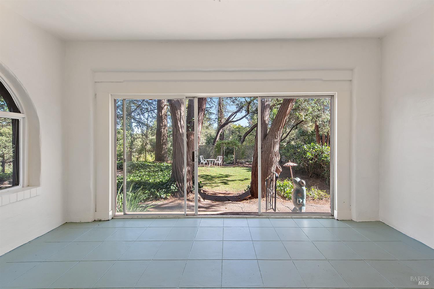 650-660 S Fitch Mountain Rd