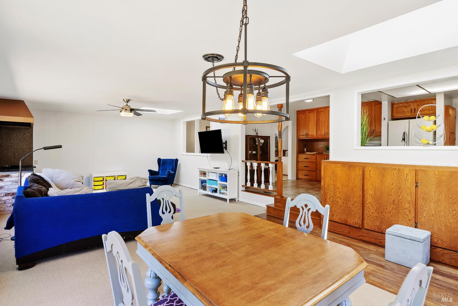 1645 Lauren Dr