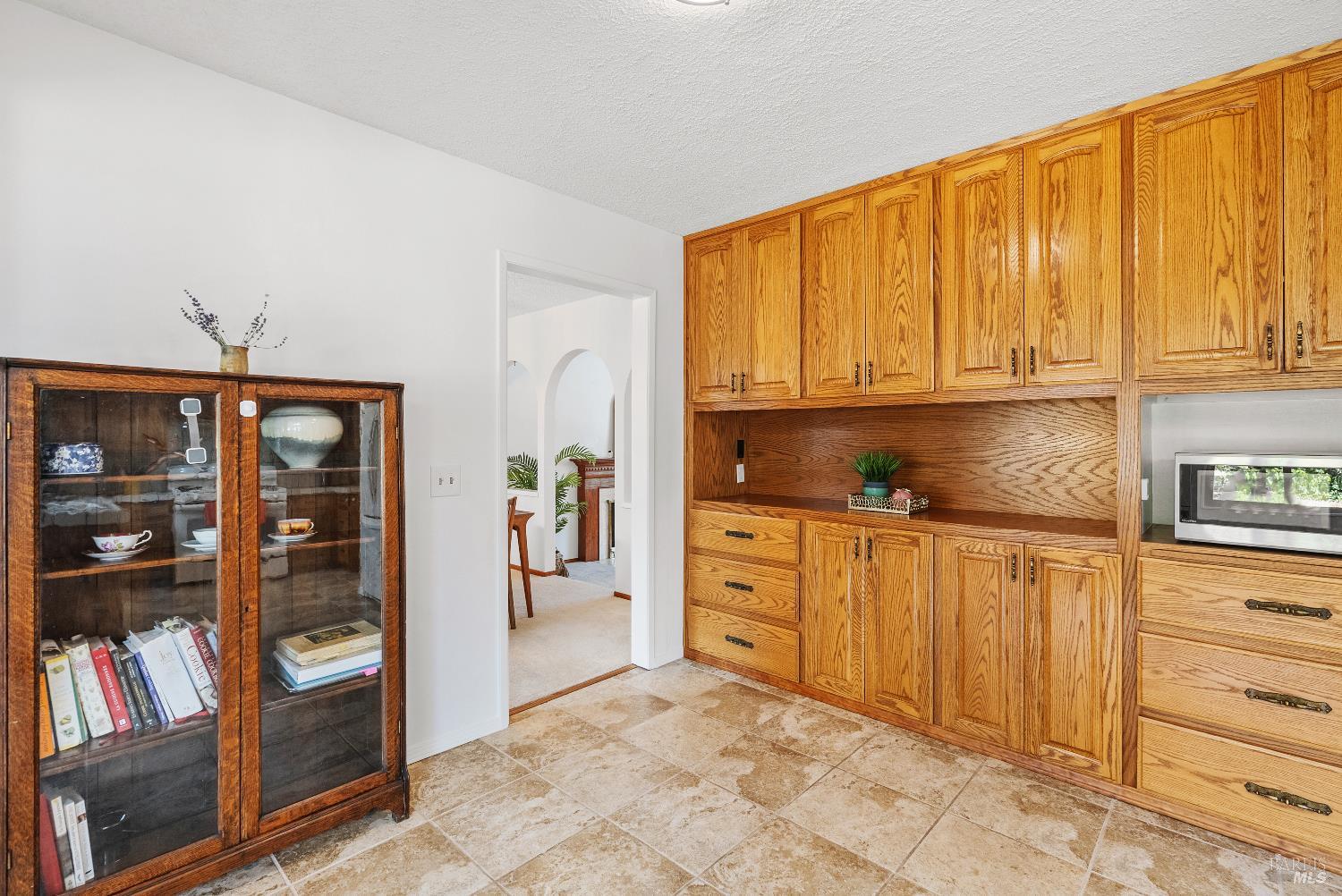 1645 Lauren Dr