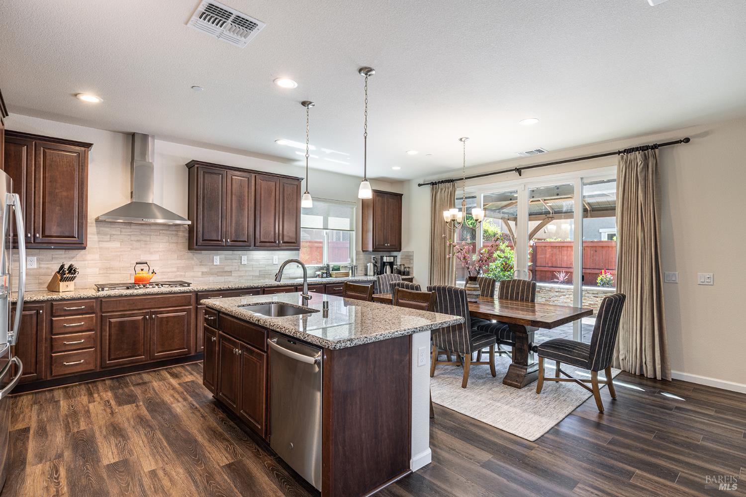 1405 KINCADE Pl