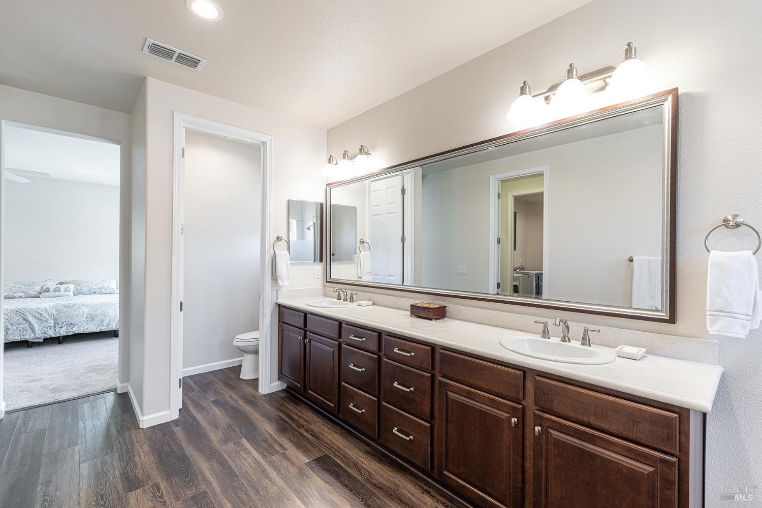 1405 KINCADE Pl